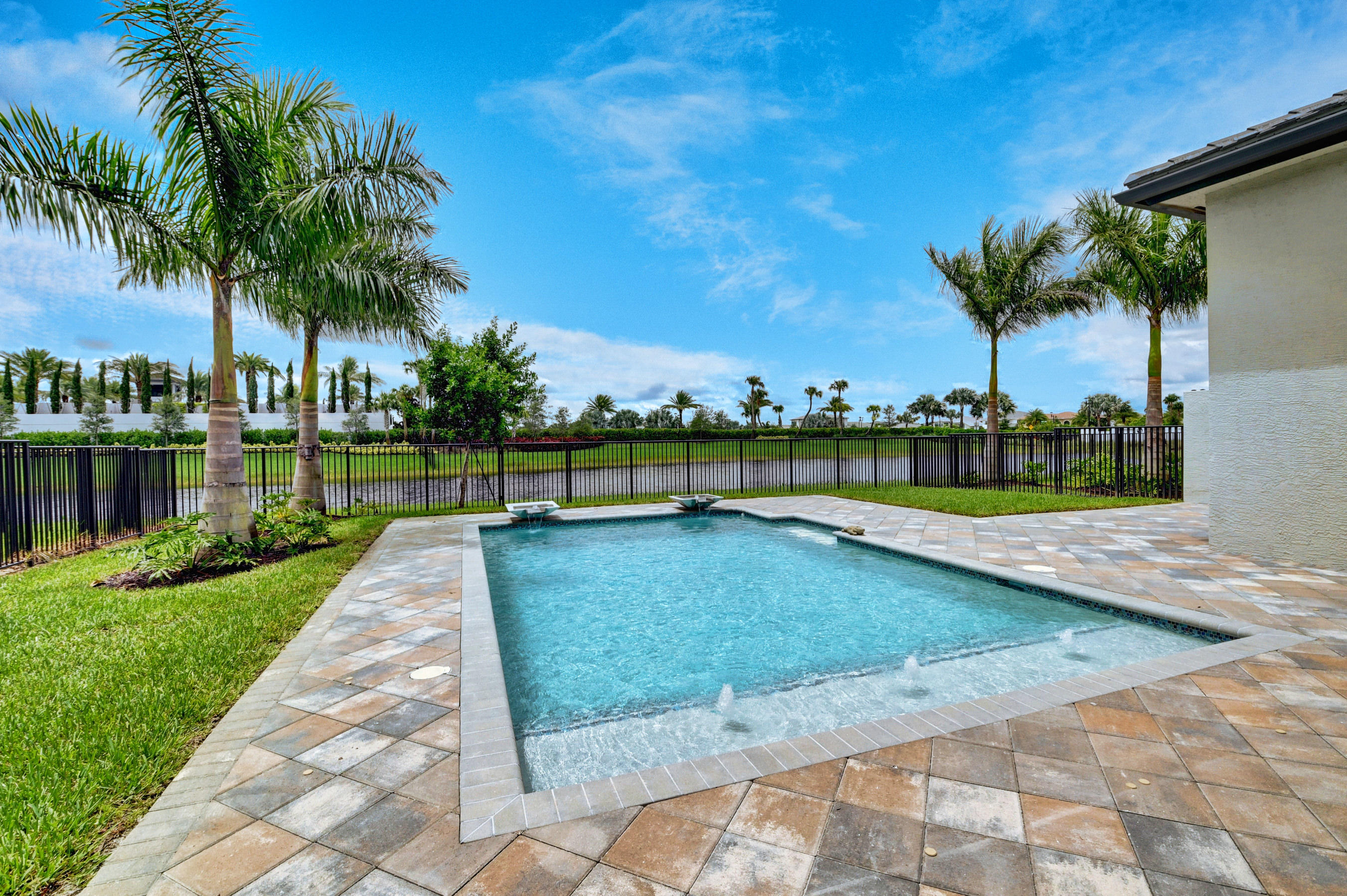 9092 Fiano Place Boca Raton, FL 33496 - Photo 14 of 69 33_dsc_7505_6_7_8_9_2_11_3