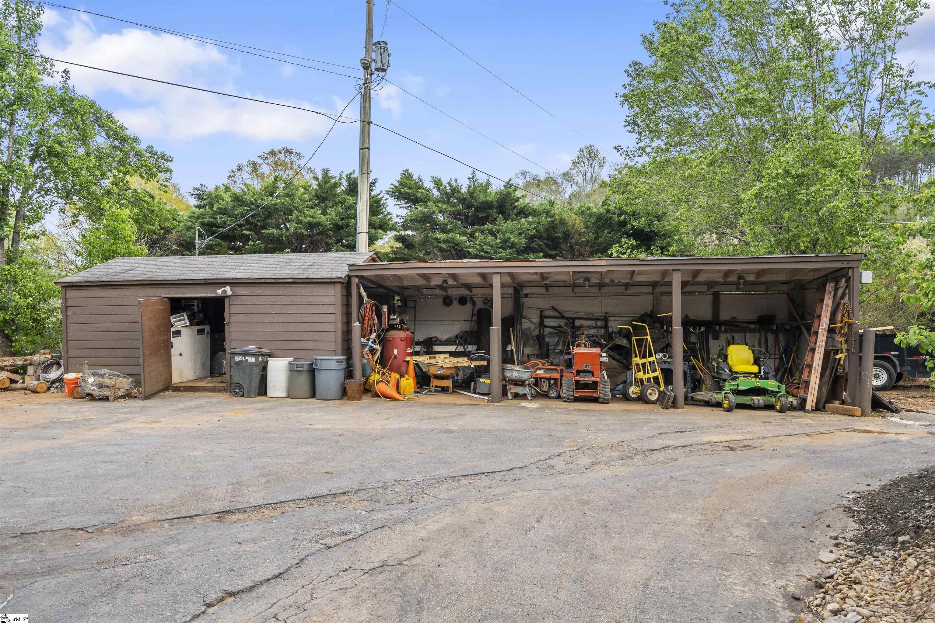 2619 Saluda Dam Road Easley, SC 29640 - Photo 32 of 36 Gallery Image 32