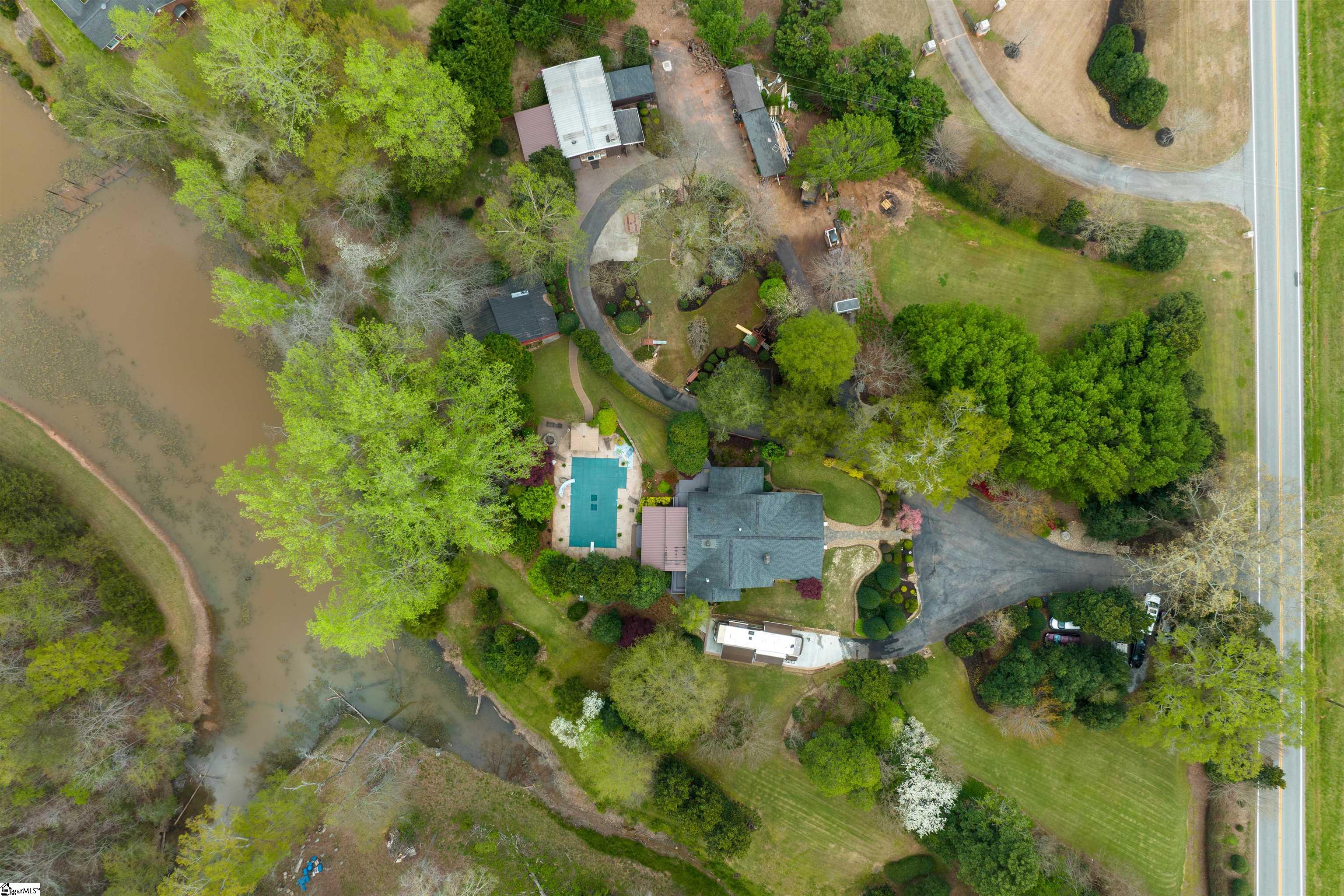 2619 Saluda Dam Road Easley, SC 29640 - Photo 7 of 36 Gallery Image 7