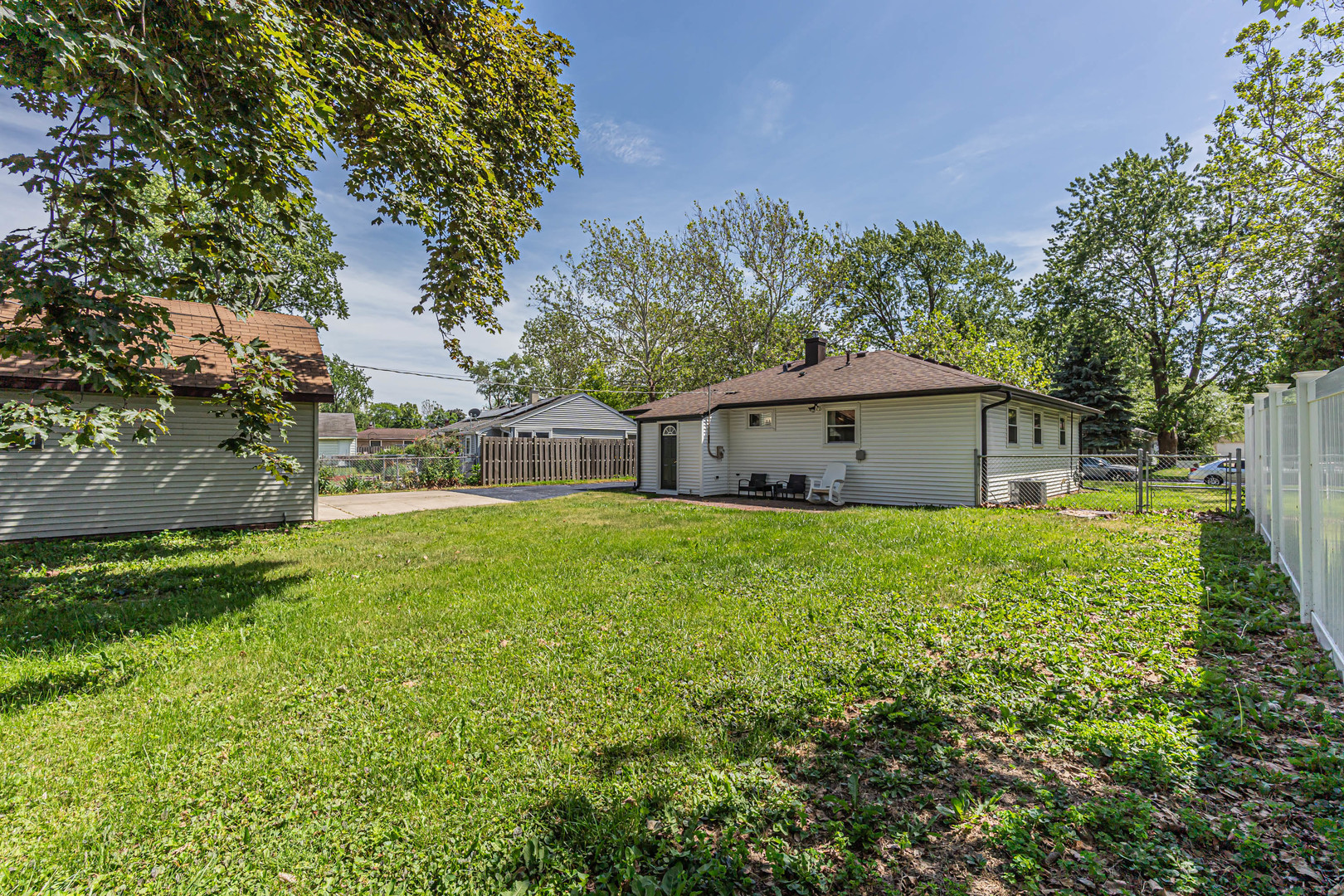 3712 Wren Lane Rolling Meadows, IL 60008 - Photo 36 of 39