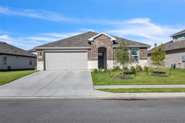 $329,000 | 13800 Dismuke Drive, Manor, TX 78653