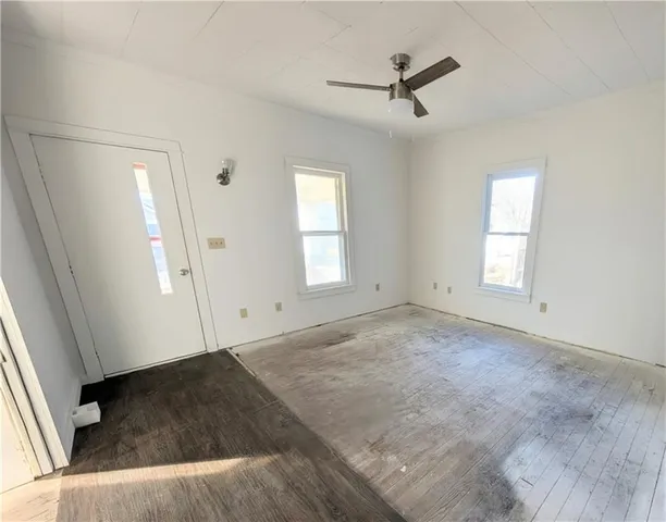 $89,500 | 309 South Elm Street, Iola, KS 66749