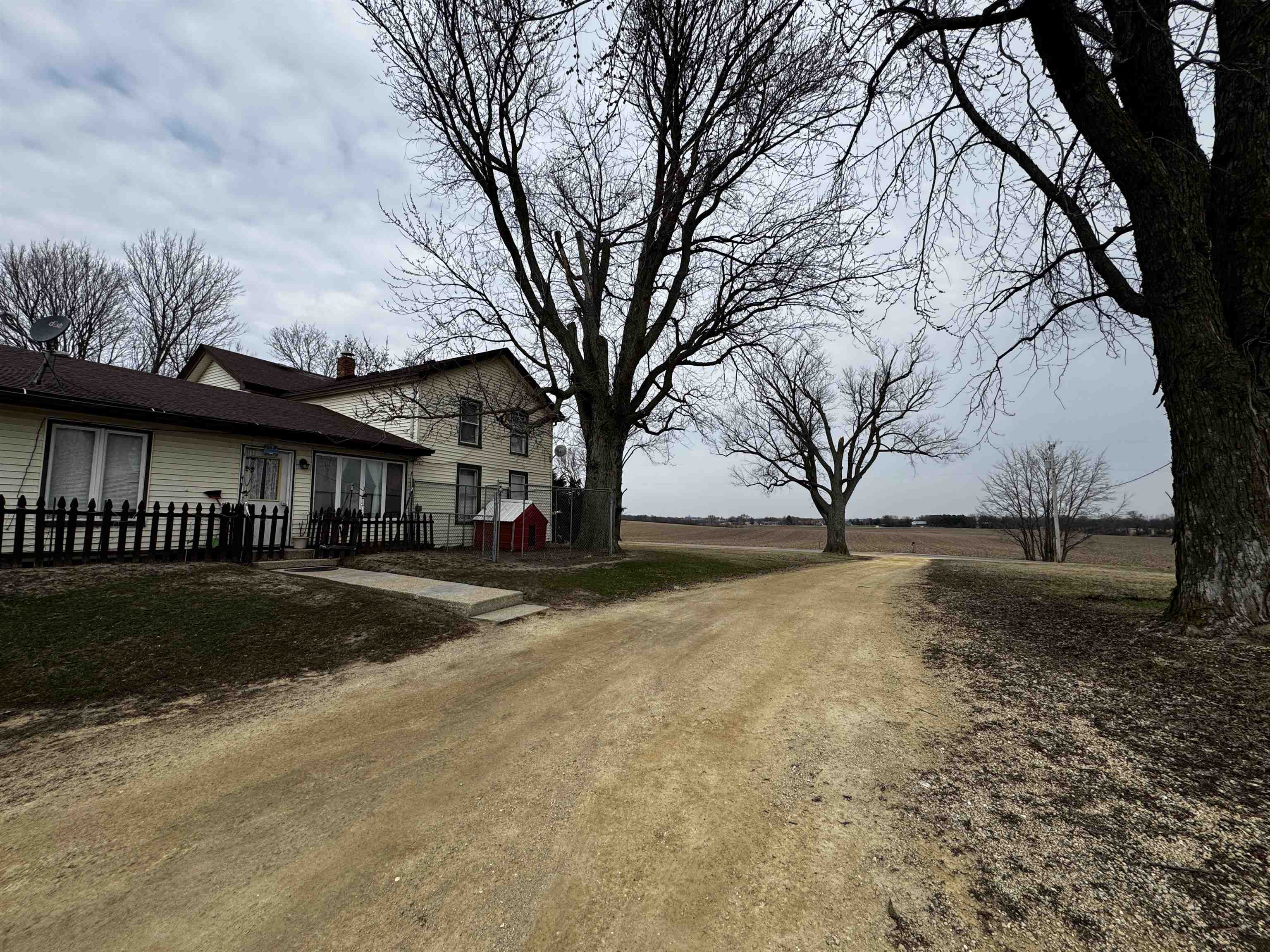 10212 East B C Townline Road Clinton, WI 53525 - Photo 40 of 50