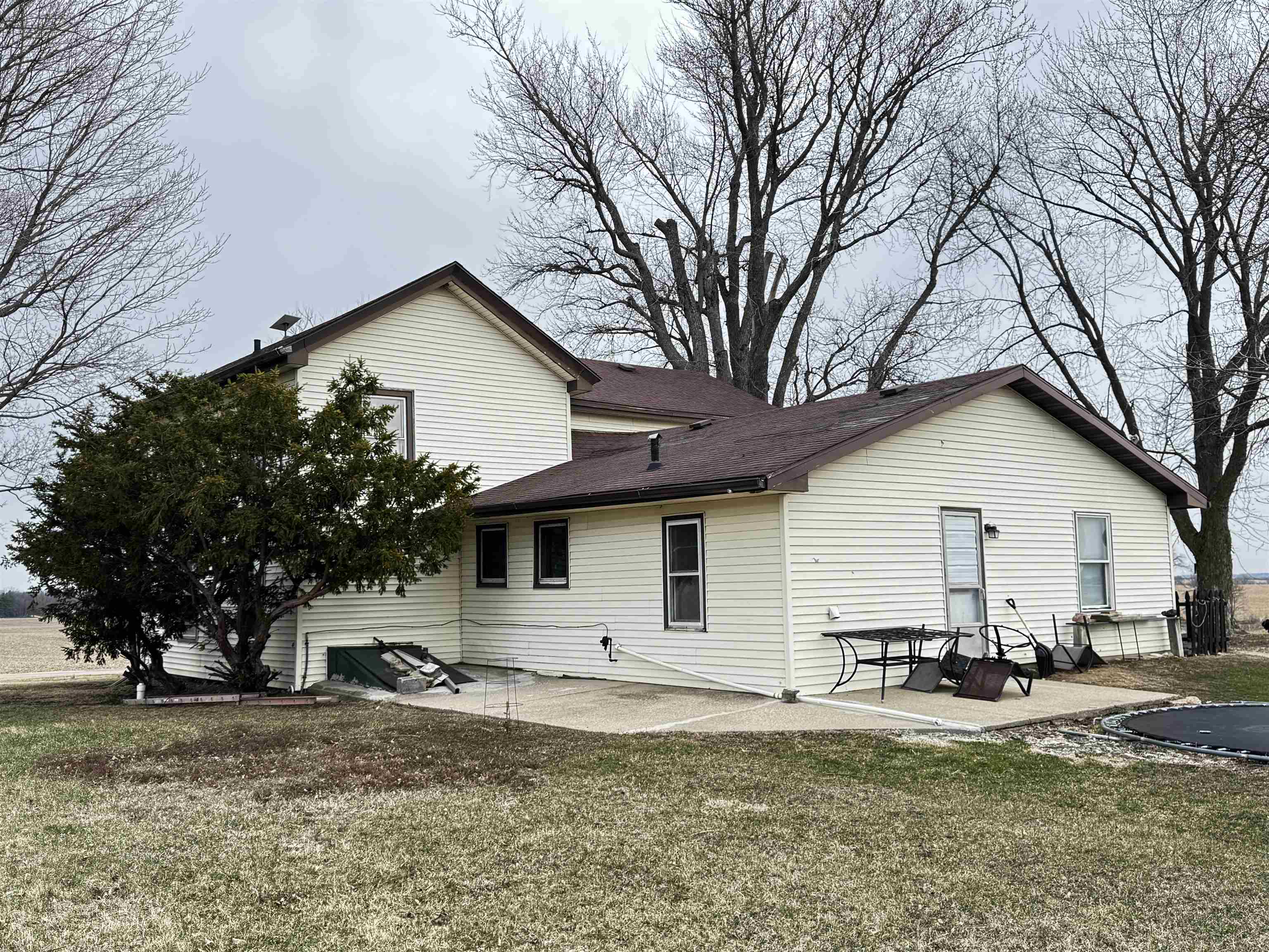 10212 East B C Townline Road Clinton, WI 53525 - Photo 4 of 50
