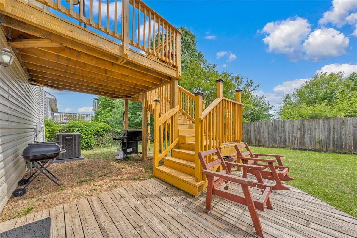 4751 Westvale Road Northeast Roanoke, VA 24019 - Photo 26 of 30 a view of a backyard with sitting area