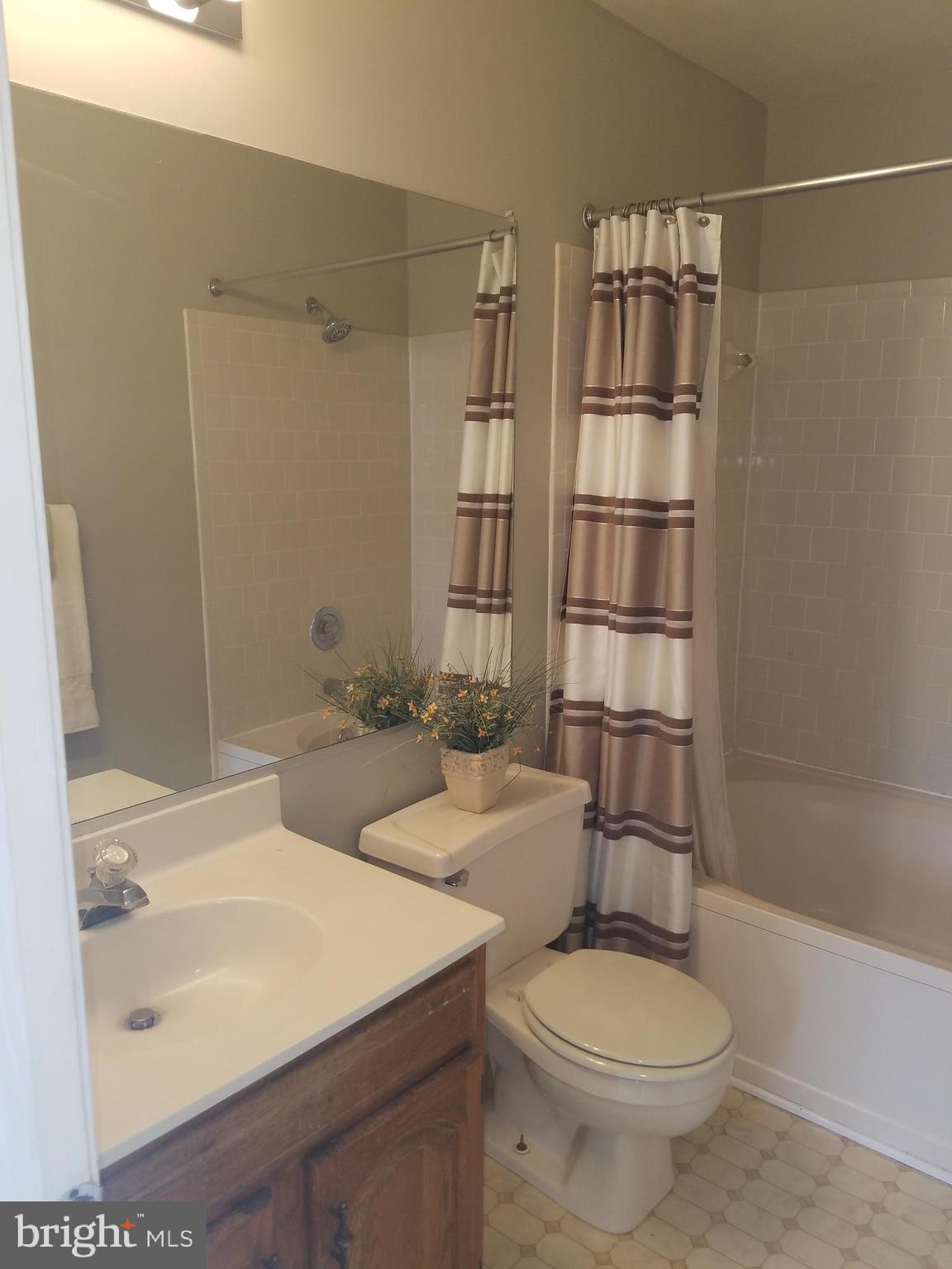 4713 Columbia Road Ellicott City, MD 21042 - Photo 19 of 34 Gallery Image 19
