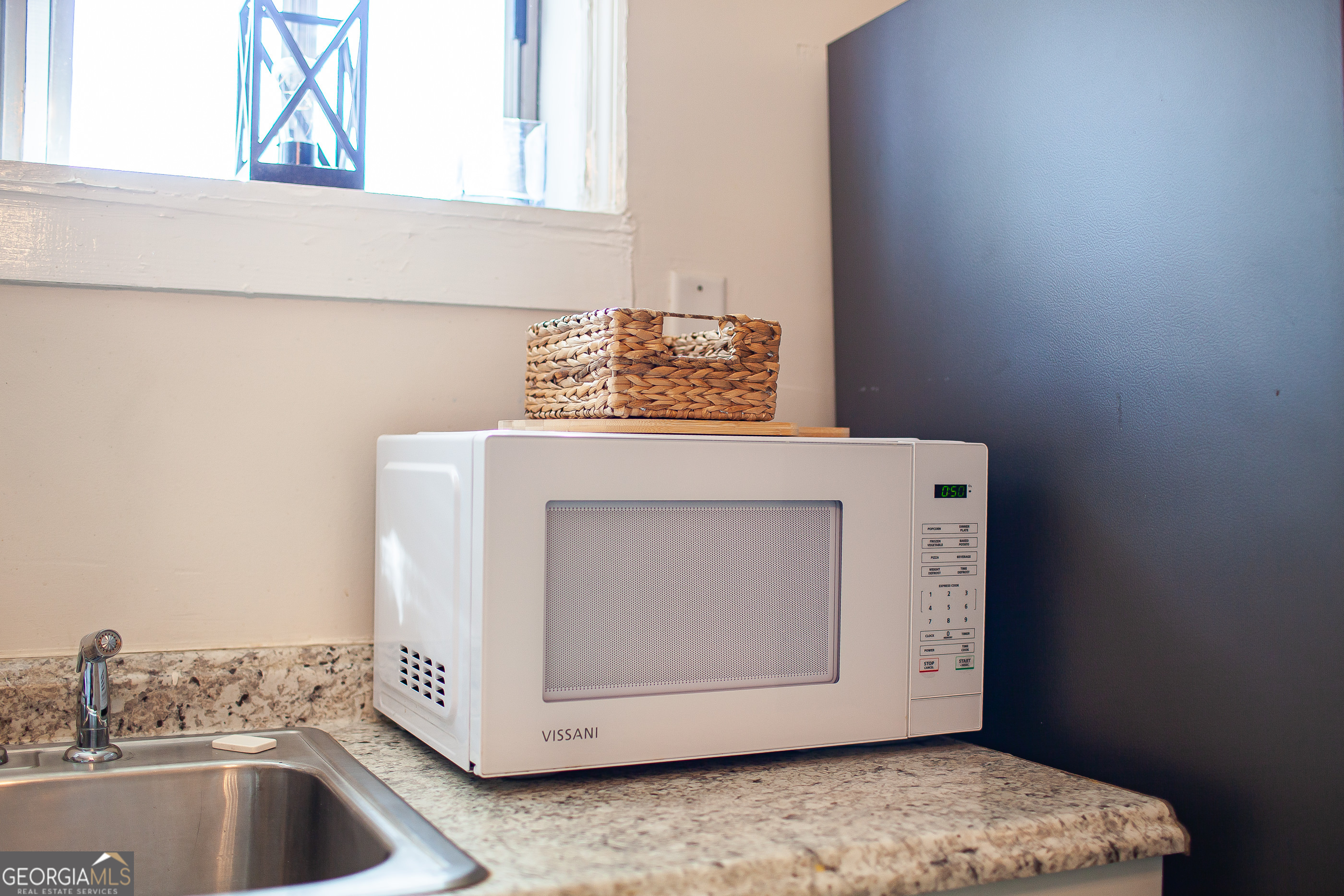 161 Calhoun Road Hamilton, GA 31811 - Photo 66 of 90 a utility room with a sink washer and dryer