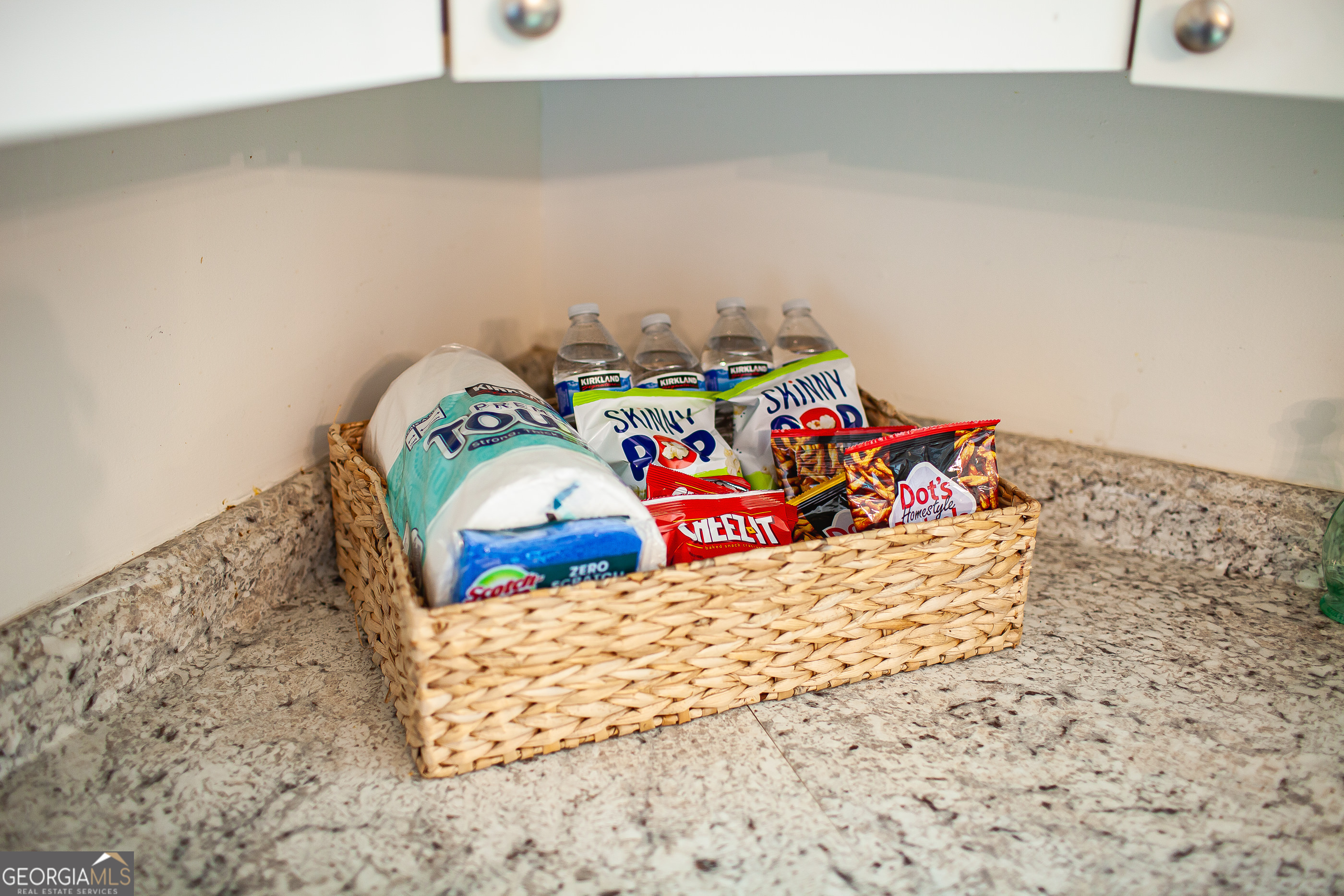 161 Calhoun Road Hamilton, GA 31811 - Photo 68 of 90 a view of a bedroom with bed and closet