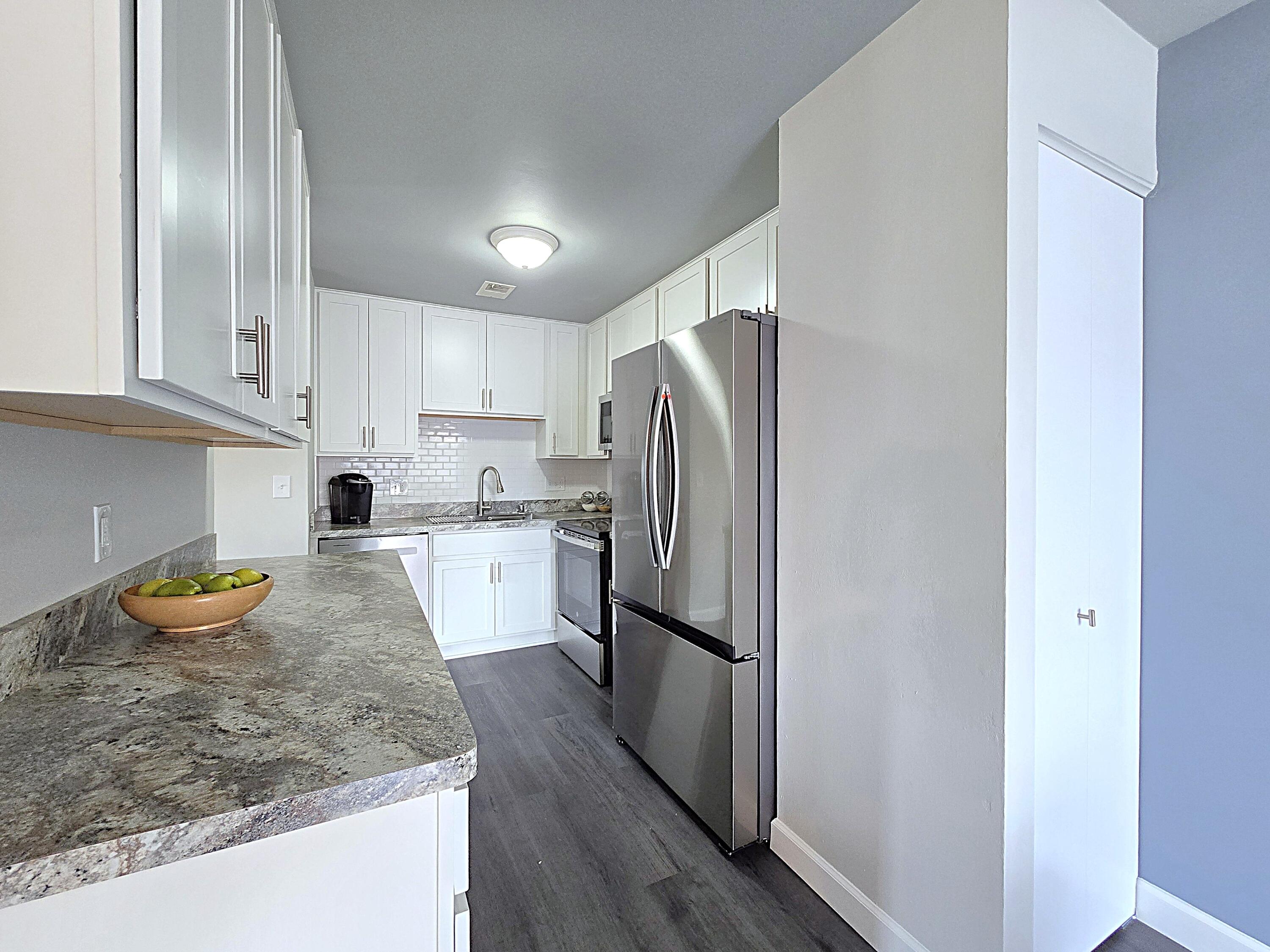 6322 South 20th Street Milwaukee, WI 53221 - Photo 8 of 34 All New Kitchen