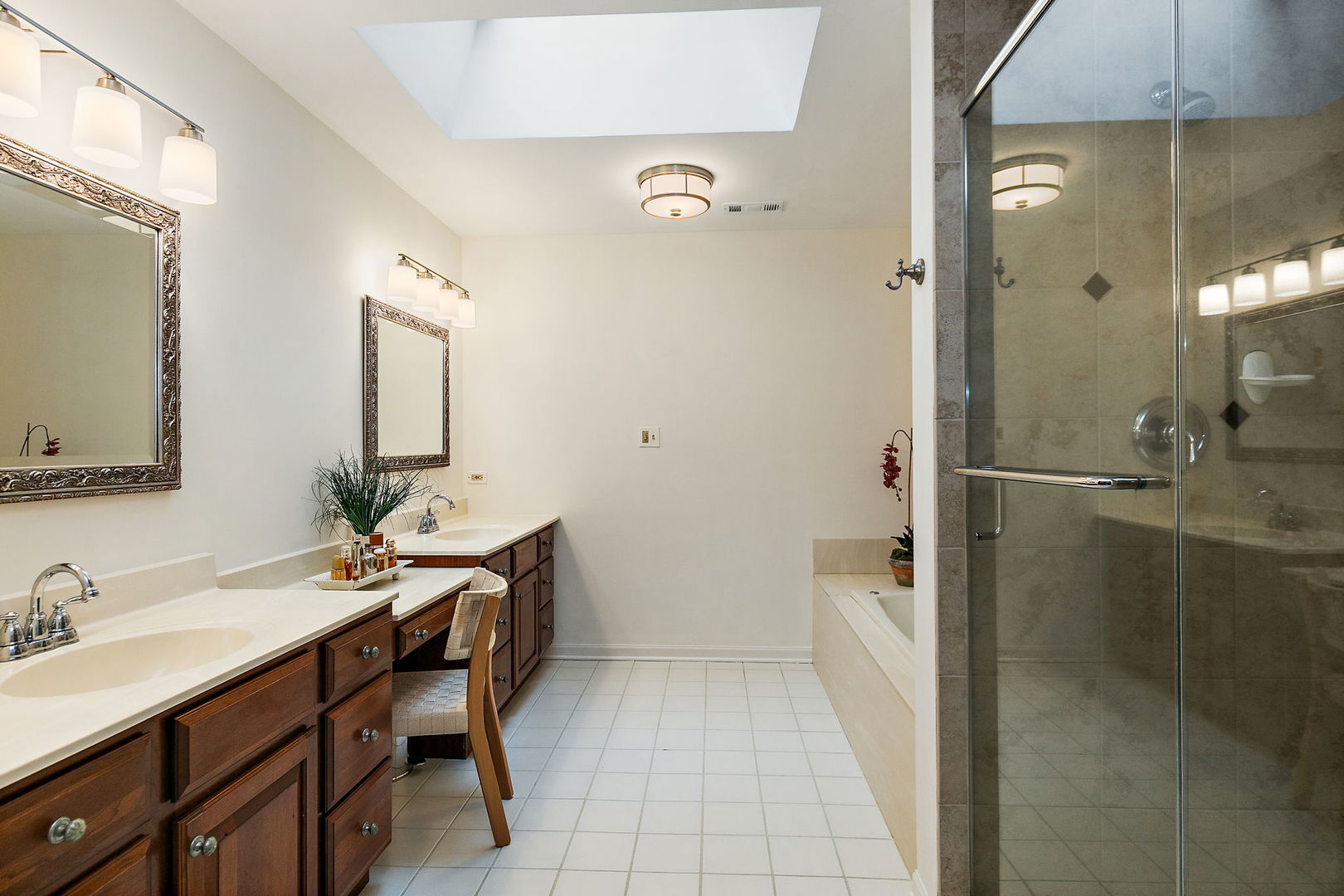 660 Plum Tree Road Barrington Hills, IL 60010 - Photo 24 of 52