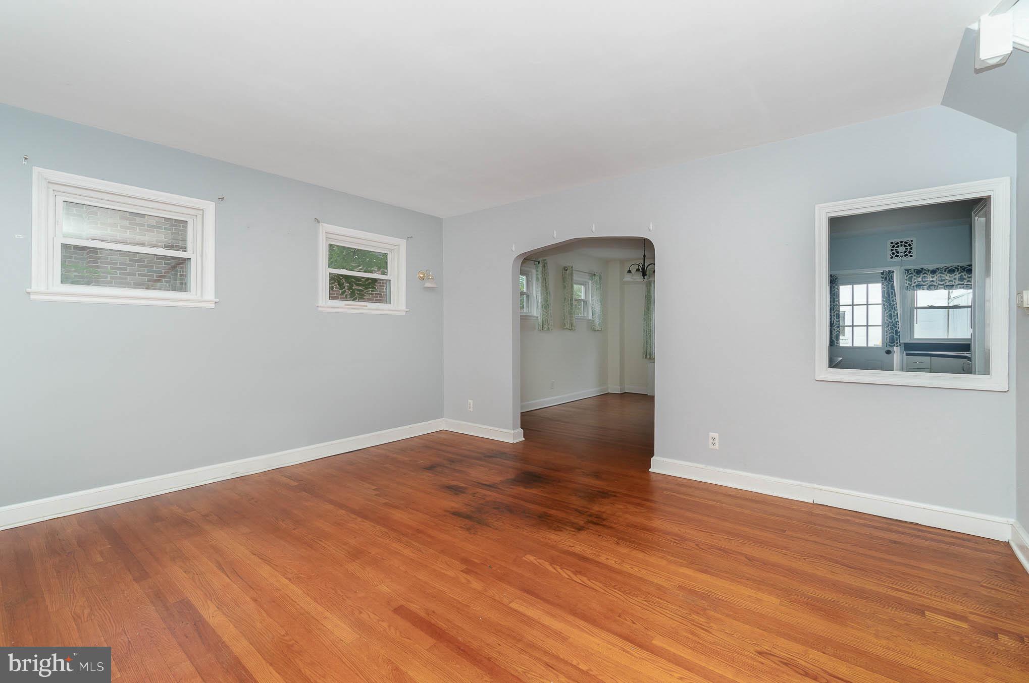 57 Burkleigh Road Baltimore, MD 21286 - Photo 4 of 27