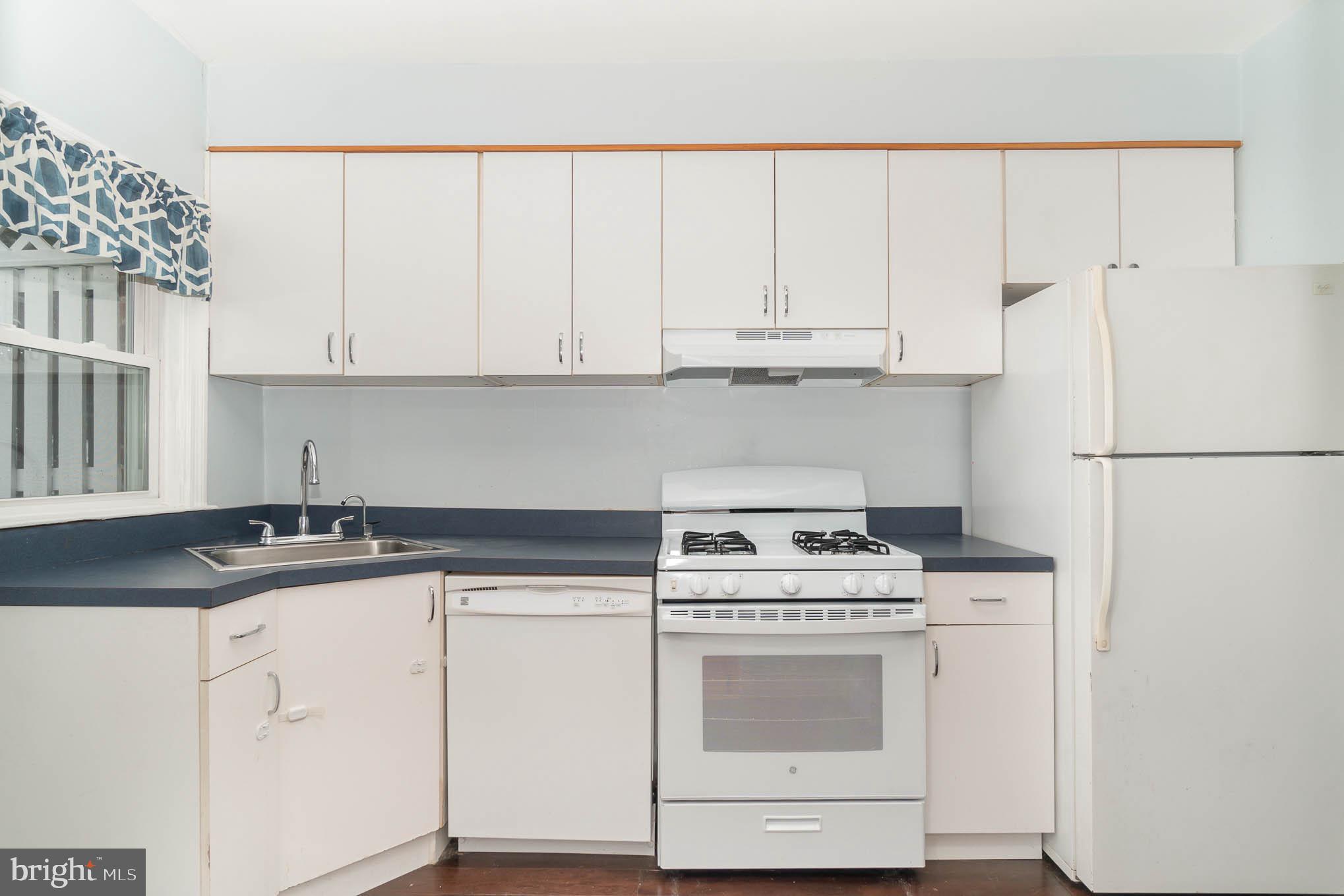 57 Burkleigh Road Baltimore, MD 21286 - Photo 7 of 27