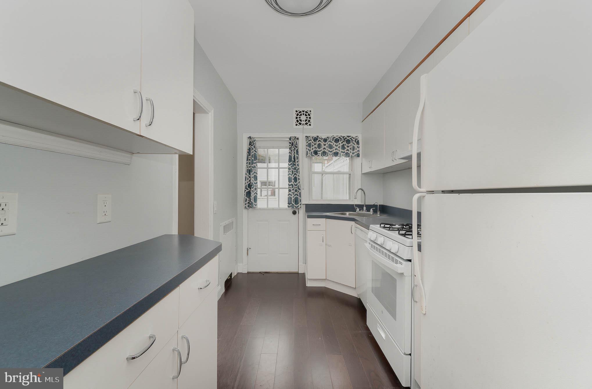57 Burkleigh Road Baltimore, MD 21286 - Photo 9 of 27