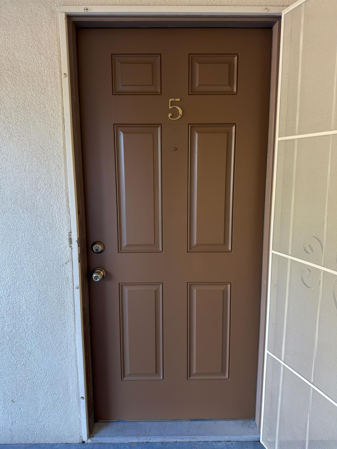 3700 Tully Road, Unit 5 Modesto, CA 95356 - Photo 4 of 38 Gallery Image 4
