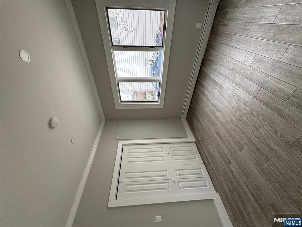 191 Everett Place, Unit 1 East Rutherford, NJ 07073 - Photo 11 of 20