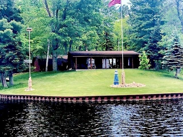 1627 Riverside Drive Gladwin, MI 48624 - Photo 3 of 53