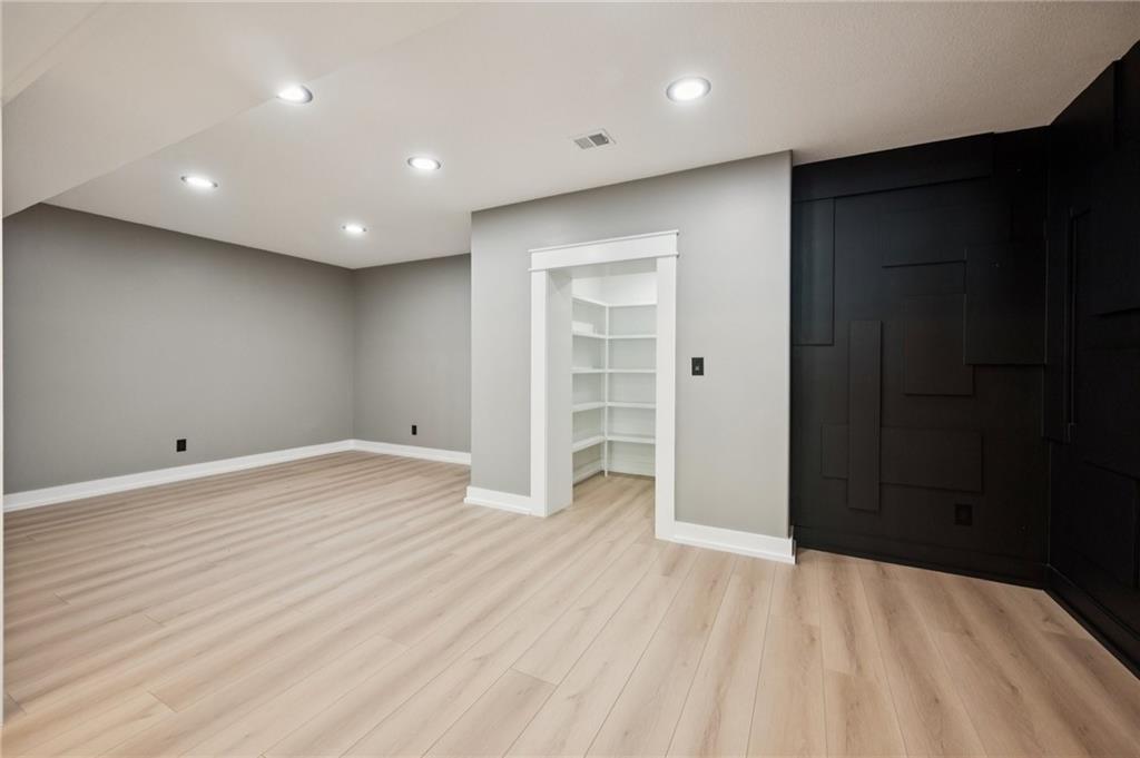 5122 Northwest 47 Terrace Riverside, MO 64150 - Photo 32 of 50