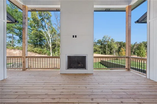 $1,349,950 | 5122 Northwest 47 Terrace, Riverside, MO 64150