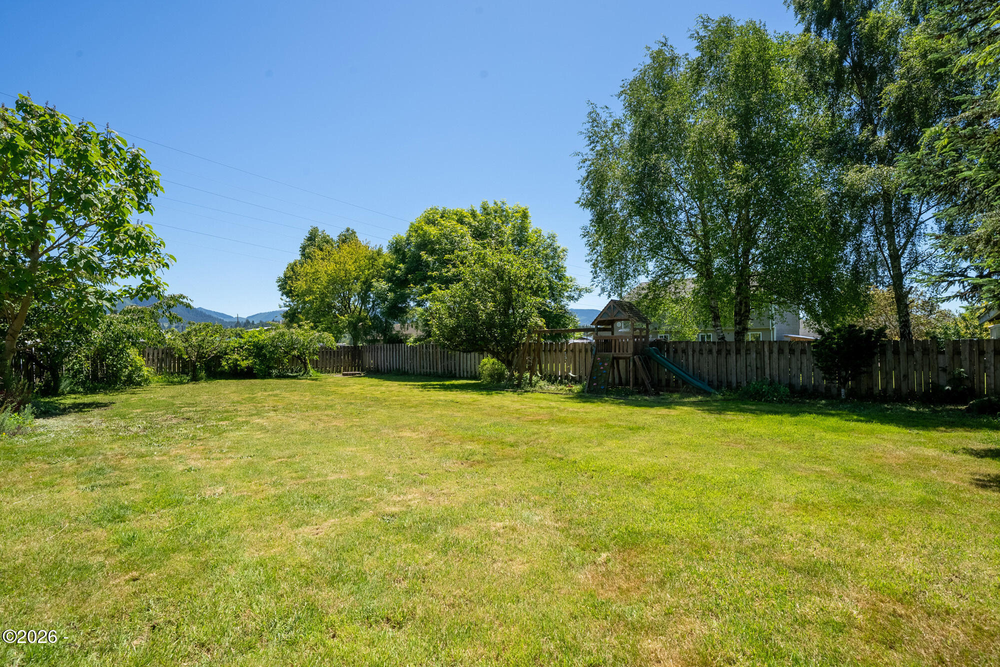 6505 Colonial Way Tillamook, OR 97141 - Photo 33 of 37