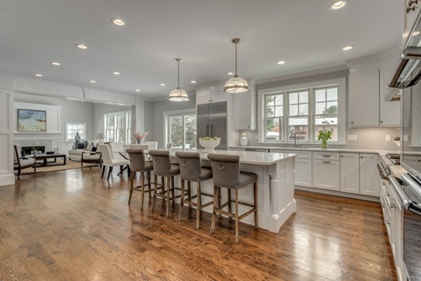 29 Philip Road Lexington, MA 02421 - Photo 3 of 22