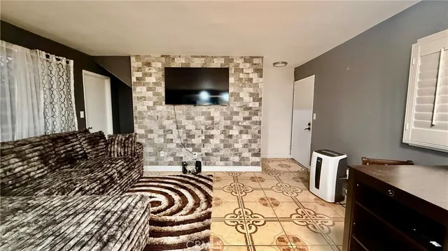 $375,000 | 7904 Laurel Canyon Boulevard, Unit 12, North Hollywood, CA 91605