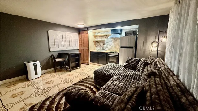 $375,000 | 7904 Laurel Canyon Boulevard, Unit 12, North Hollywood, CA 91605