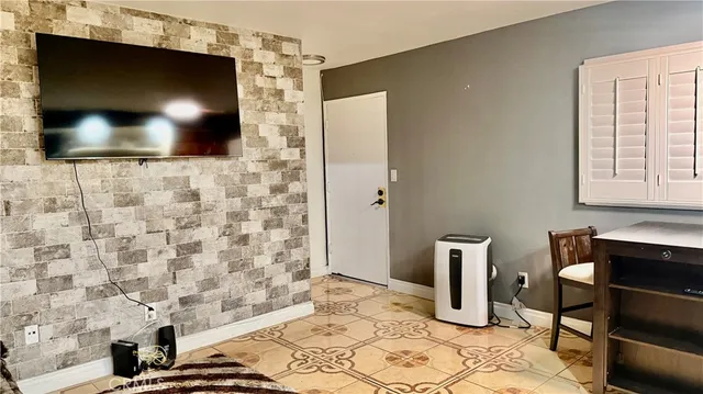 $375,000 | 7904 Laurel Canyon Boulevard, Unit 12, North Hollywood, CA 91605