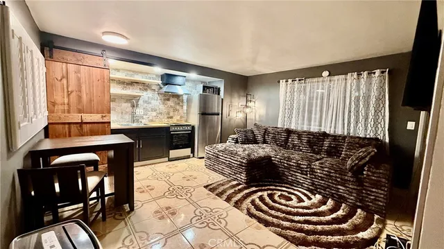 $375,000 | 7904 Laurel Canyon Boulevard, Unit 12, North Hollywood, CA 91605