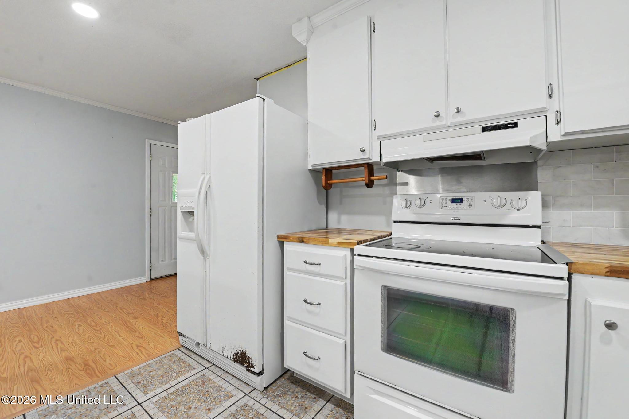 16420 Highway 63 Moss Point, MS 39562 - Photo 17 of 24 IMG_2211