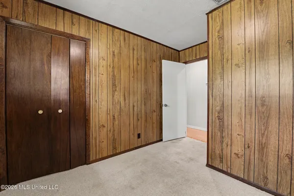 $185,000 | 16420 Highway 63, Moss Point, MS 39562