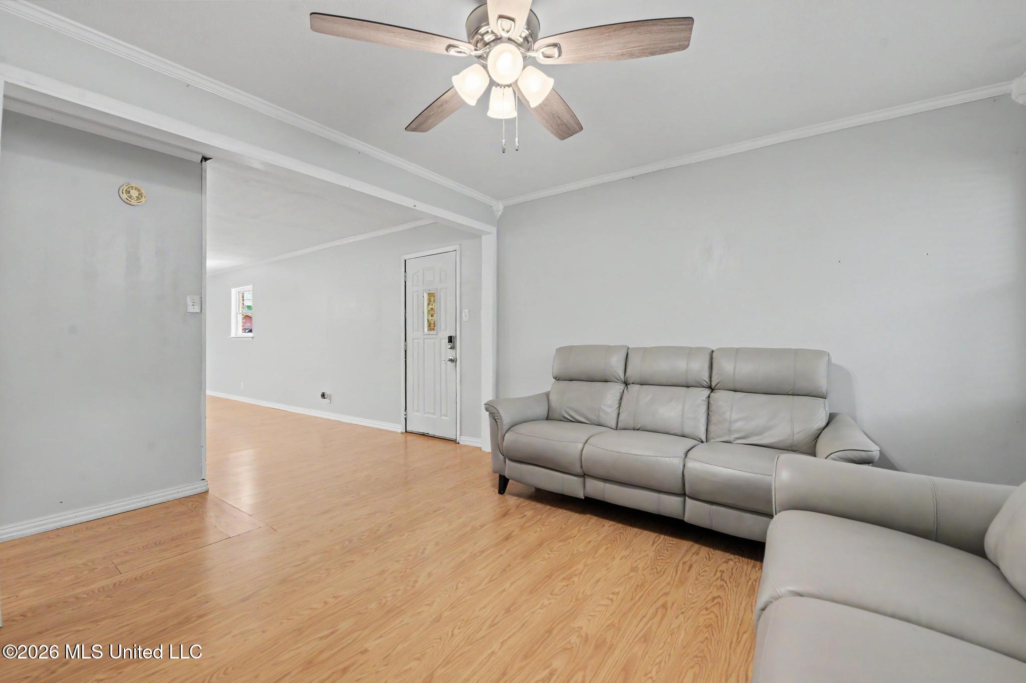 16420 Highway 63 Moss Point, MS 39562 - Photo 19 of 24 IMG_2204