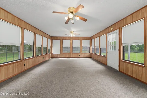 $185,000 | 16420 Highway 63, Moss Point, MS 39562