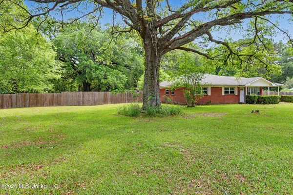 $185,000 | 16420 Highway 63, Moss Point, MS 39562