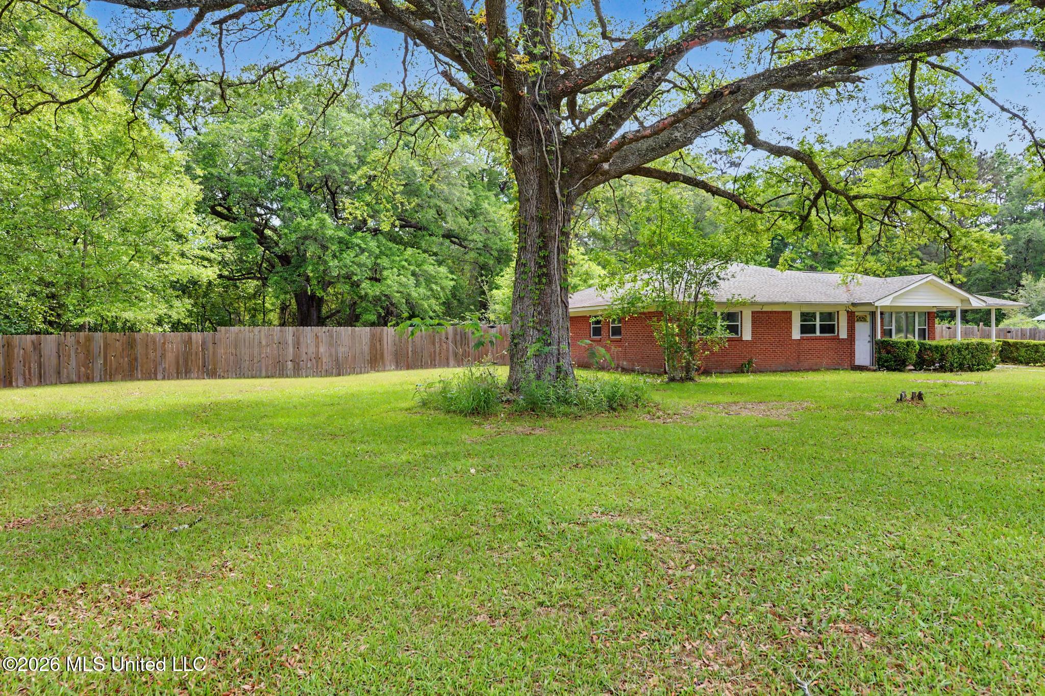 16420 Highway 63 Moss Point, MS 39562 - Photo 21 of 24 IMG_2209