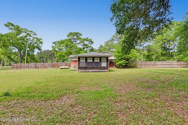 $185,000 | 16420 Highway 63, Moss Point, MS 39562
