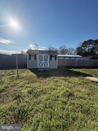 $1,300 | 1697 Monroe Bay Circle, Colonial Beach, VA 22443