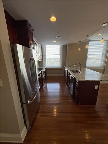 $3,180 | 210 Baronne Street, Unit 1608, New Orleans, LA 70112