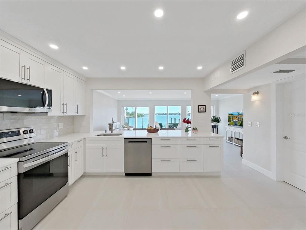 825 East Gulf Boulevard, Unit 110 Indian Rocks Beach, FL 33785 - Photo 14 of 75