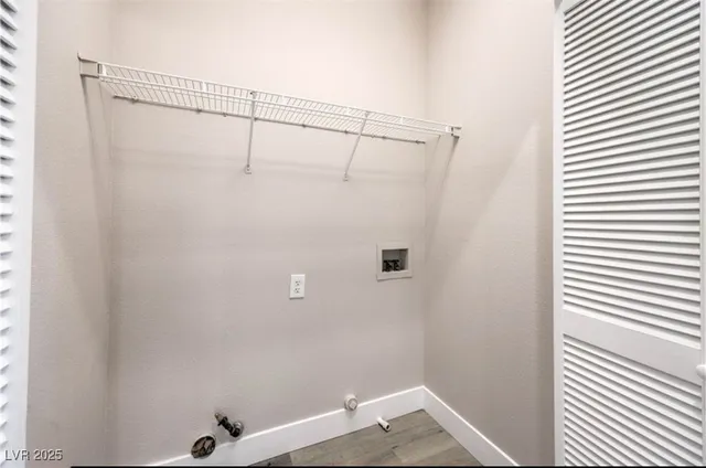 $1,945 | 979 Park Bridge Avenue, Las Vegas, NV 89123