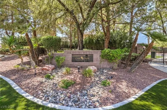 $1,945 | 979 Park Bridge Avenue, Las Vegas, NV 89123