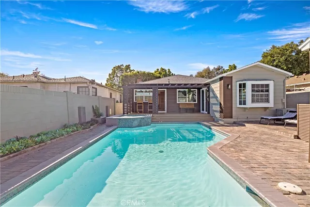 $1,180,000 | 3746 Gardenia Avenue, Long Beach, CA 90807