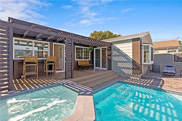 $1,180,000 | 3746 Gardenia Avenue, Long Beach, CA 90807