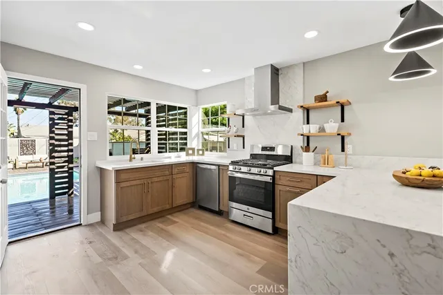 $1,180,000 | 3746 Gardenia Avenue, Long Beach, CA 90807