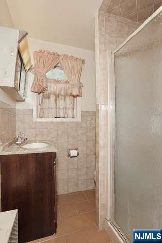 24 New Street Butler, NJ 07405 - Photo 29 of 42