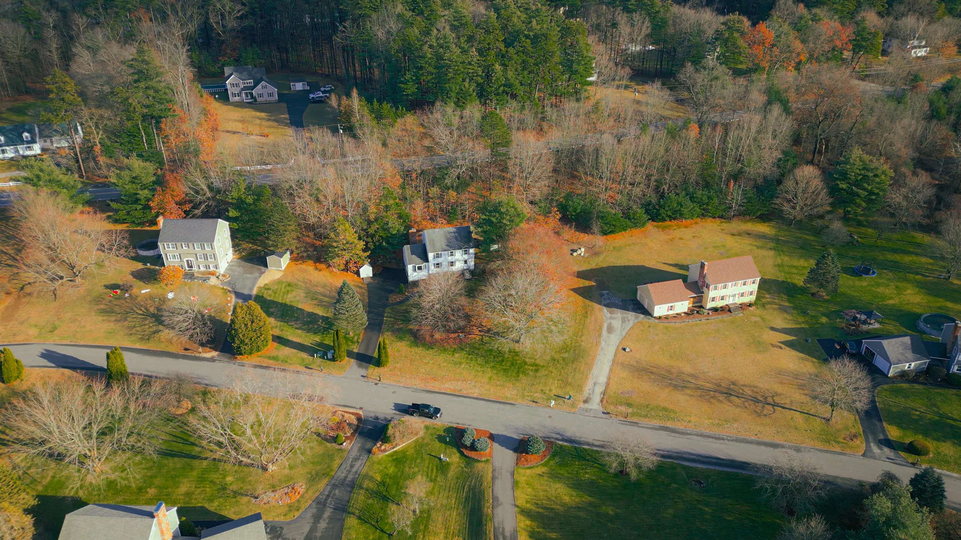 17 Riverview Circle Litchfield, NH 03052 - Photo 18 of 29