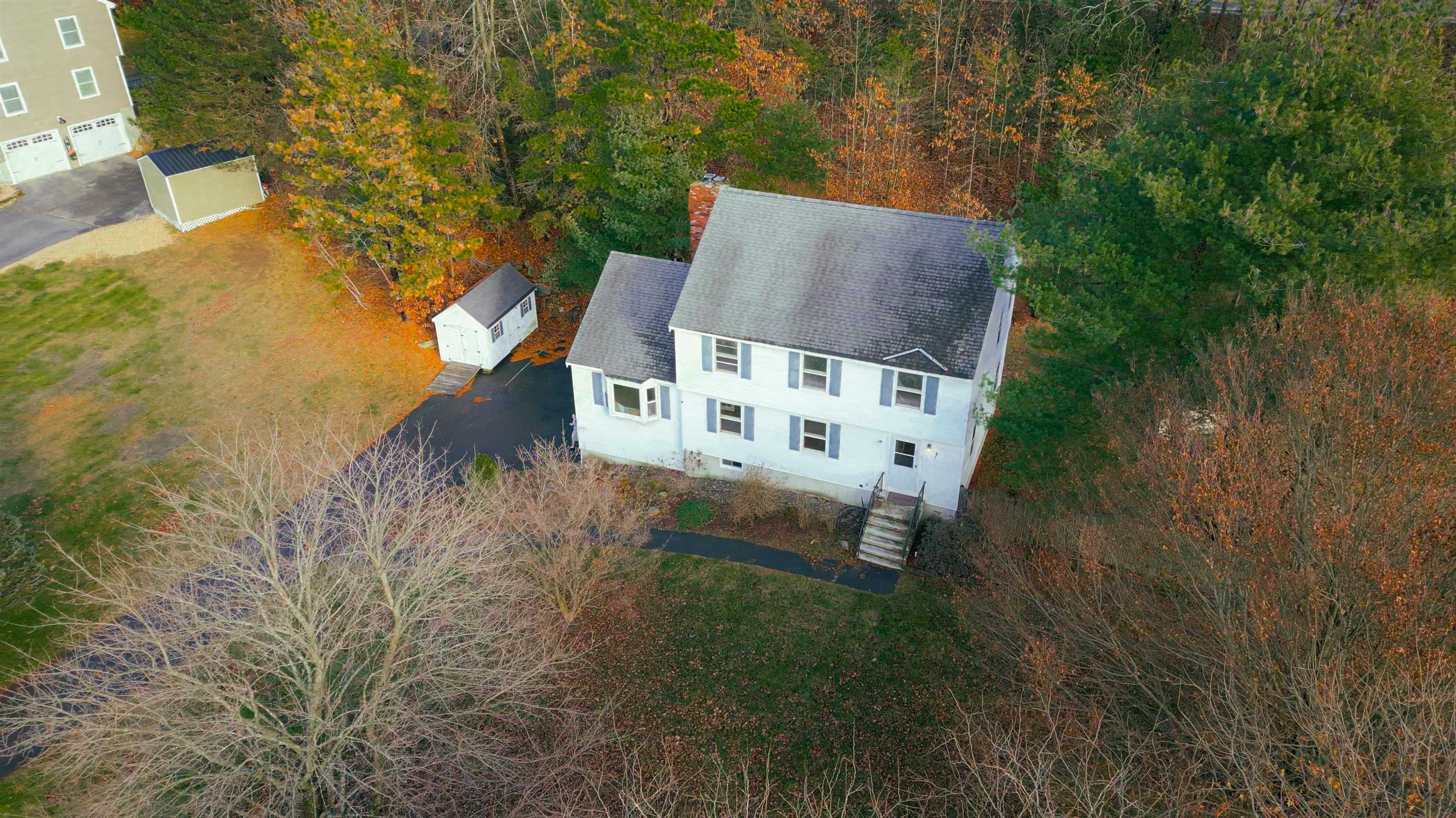 17 Riverview Circle Litchfield, NH 03052 - Photo 21 of 29