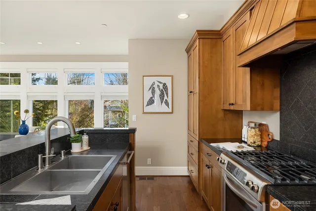 $918,000 | 328 Ericksen Avenue Northeast, Unit R2, Bainbridge Island, WA 98110