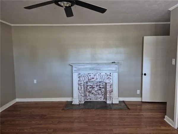 $1,950 | 2307 Horseshoe Drive, Alexandria, LA 71301