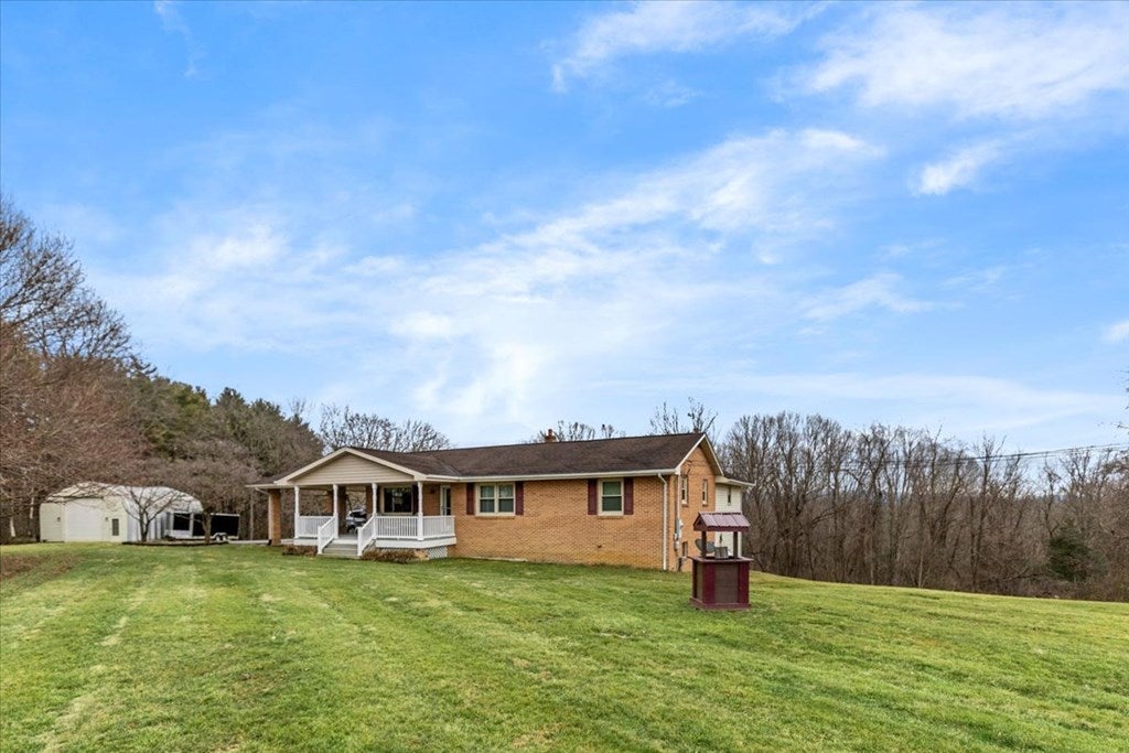 5516 Lyons Road Dublin, VA 24084 - Photo 4 of 74 Gallery Image 4