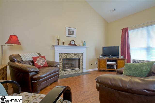 23 Woolridge Way Greer, SC 29650 - Photo 5 of 20 Gallery Image 5